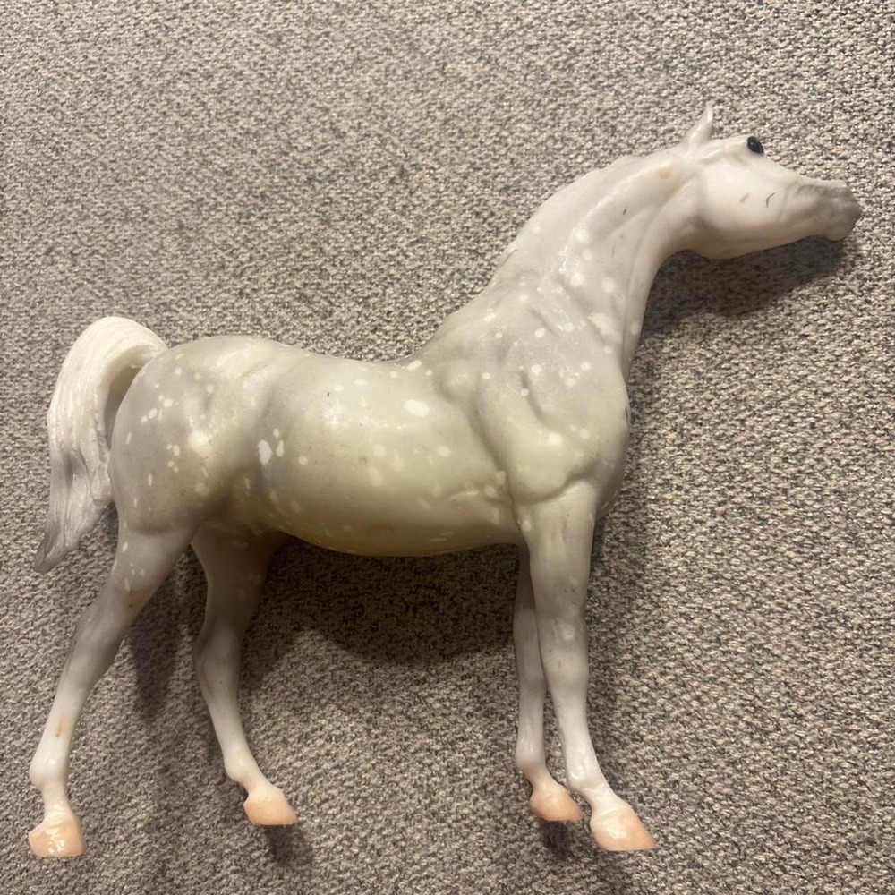 vintage Breyer Arabian horse 9"x6